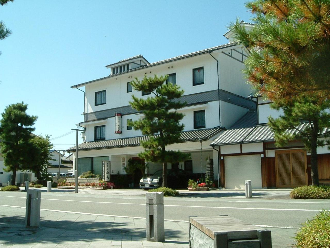 אקו Hotel Yamachou מראה חיצוני תמונה